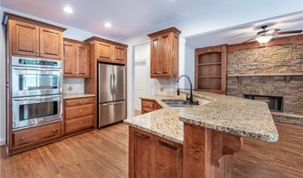 105 Stonewood Trl, Ball Ground, GA 30107