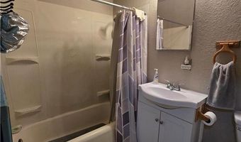 922 Jefferson Ave, Albert Lea, MN 56007