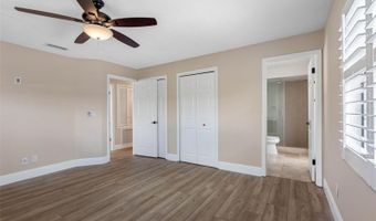 725 FLAMINGO Dr, Apollo Beach, FL 33572