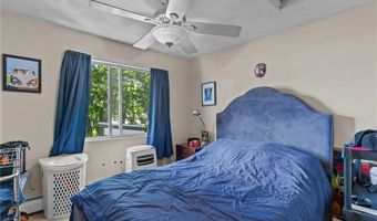 4 Clarke St, Warwick, RI 02886