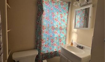 1647 Church St, Ambridge, PA 15003