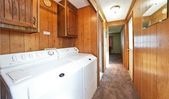 182 Bush Gdns, Alden, NY 14004