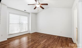 15 Kaylor Dr, Arden, NC 28704
