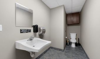 2563 FOREST Dr, Annapolis, MD 21401