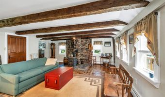 88 Harriman Hill Rd, Raymond, NH 03077