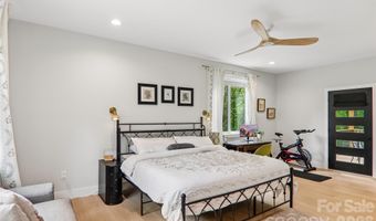 18 Baker Pl, Arden, NC 28704