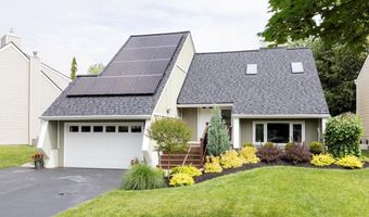 89 Rambling Rd, Amherst, NY 14051