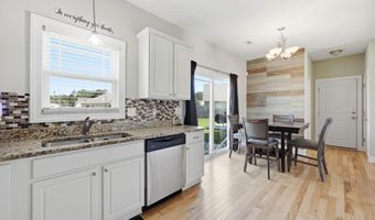 4400 Bristlecone Dr, Ayden, NC 28513