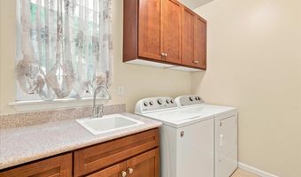 8 Moana Ave, Kihei, HI 96753