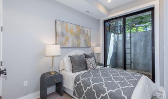 1332 G St SE 1, Washington, DC 20003