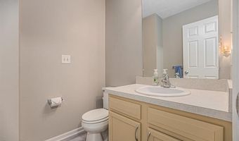 239 Fieldcrest St, Ann Arbor, MI 48103