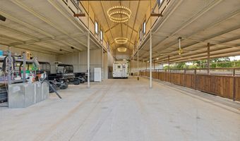 1148 County Road 1591, Alvord, TX 76225