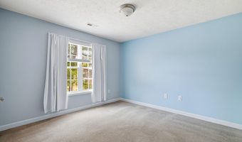 100 Cross Pointe Ln, Aberdeen, NC 28315
