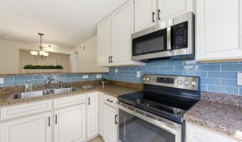 9719 Crayford Dr D, Affton, MO 63123