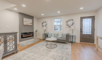 3107 MOSBY St, Alexandria, VA 22305