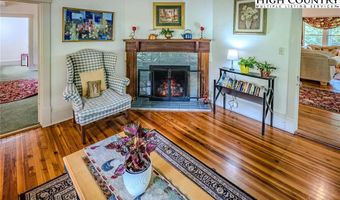 4584 4582 NC Highway 194 S, Banner Elk, NC 28604