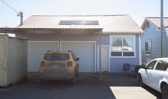 751 W RIVERSIDE Dr, Coquille, OR 97423