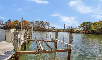 125 ISLAND VIEW Dr, Annapolis, MD 21401