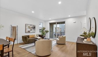 1721 S Rock View Ln, Boise, ID 83705