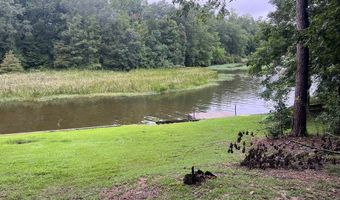 1385 Calhoun Dr, Abbeville, AL 36310