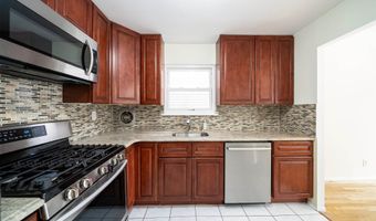 178 W 17TH St Unit 1, Bayonne, NJ 07030