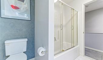 152 Fairway Dr, Coventry, RI 02816