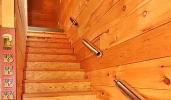 550 Ohio St, Bangor, ME 04401