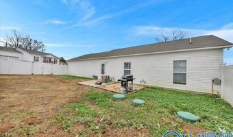 7570 Hustleville Rd, Albertville, AL 35951