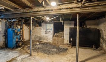 280 Long St, Warwick, RI 02886