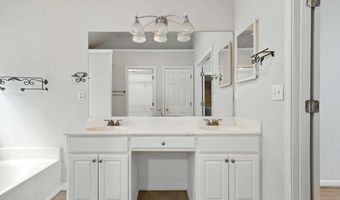 1506 Shadow Rdg, Woodstock, GA 30189