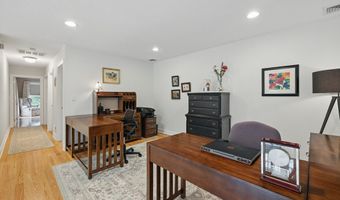 67 Southwick Ct 67, Cheshire, CT 06410
