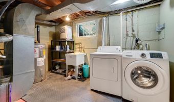 7000 EXETER Rd, Bethesda, MD 20814
