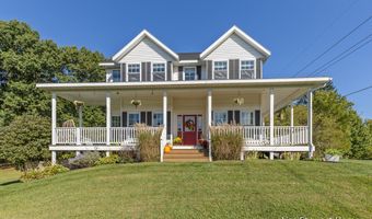 2445 Honey Creek Ave NE, Ada, MI 49301