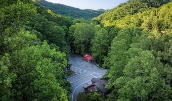 15303 15328 Midland Trl, Ansted, WV 25812