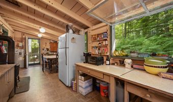 51 Leavitt Hill Rd, Ashland, NH 03217
