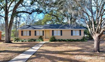 1907 Edgewood Ln, Albany, GA 31707