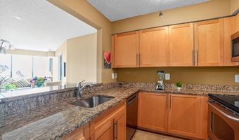 10101 GROSVENOR Pl 1901, Rockville, MD 20852