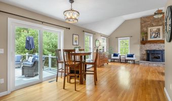 212 Oak Hill Rd, Barrington, NH 03825