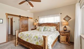 150 Links Dr, Blanchard, ID 83804