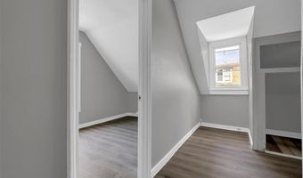 8439 Tennessee Ave, Affton, MO 63125