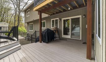 239 Wright Rd, Canton, CT 06019