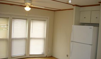 8 Holiday Ln, Standish, ME 04084