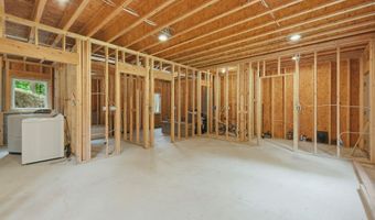 1372 Cramton Ave NE, Ada, MI 49301