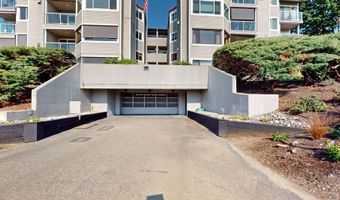 424 14th St #202, Bellingham, WA 98225