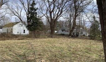 143 Rosewood Ave, Evans, NY 14006