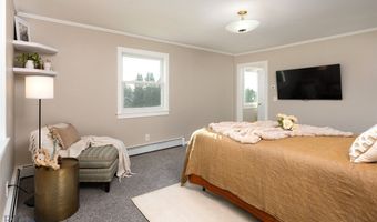 8373 Goldenstein Ln, Bozeman, MT 59715