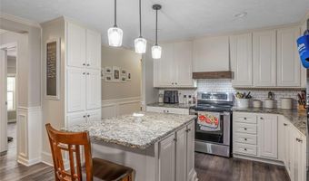 200 Finley Rd, Benton, LA 71006