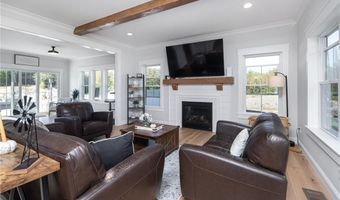 41 Wintergreen Way, Glocester, RI 02814