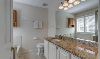 564 Woodlyn Xing, Ballwin, MO 63021