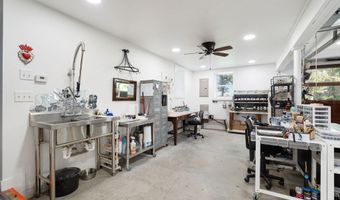 25551 885th Ave, Austin, MN 55912
